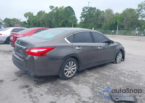 2017 Nissan Altima 2.5 Sl/2.5 Sr/2.5 Sv/2.5/2.5 S z USA, uszkodzony, nr VIN 1N4AL3AP3HN303920